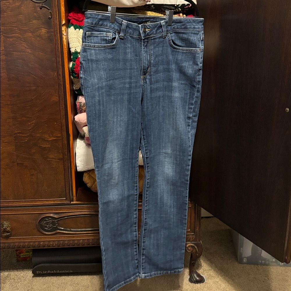 Ladies Lee Regular Fit Straight Leg Mid Rise Jeans size 14 Short